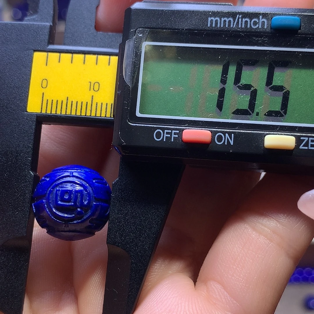 青金石未镶嵌回纹