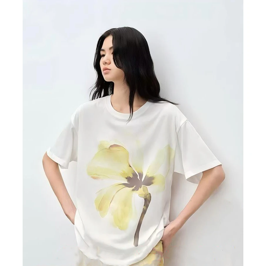 清 清 清」铃木黄花T恤」百棉舒适宽松印花圆领短袖上衣 D40191