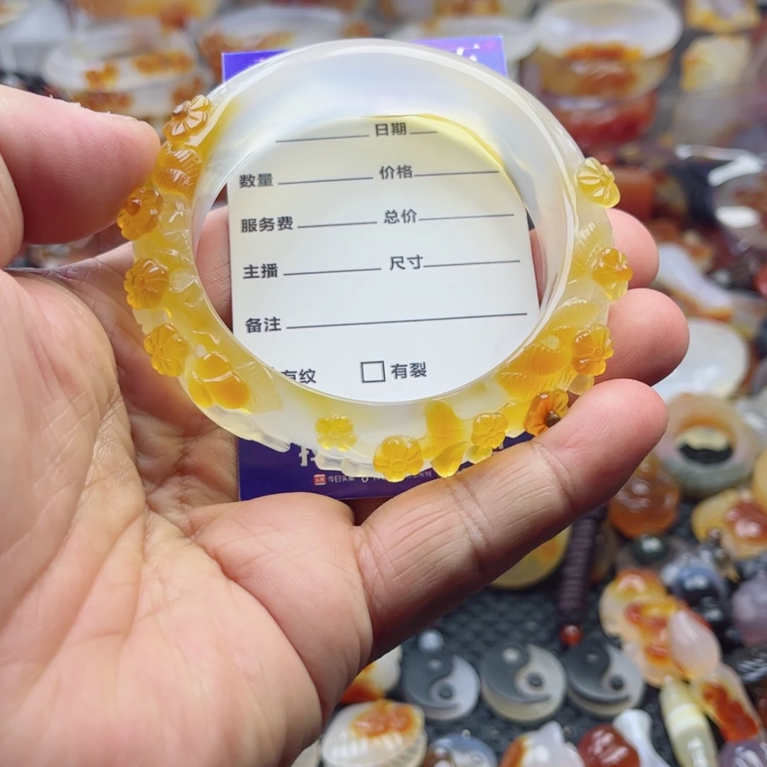 玛瑙/玉髓手镯未镶嵌