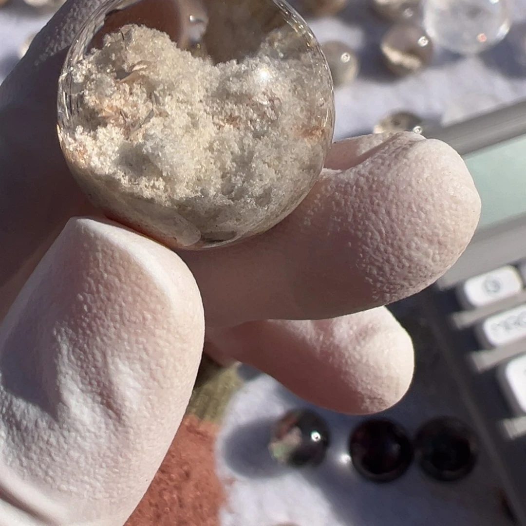 水晶白幽灵单珠20mm打孔定制不退换未镶嵌对***机