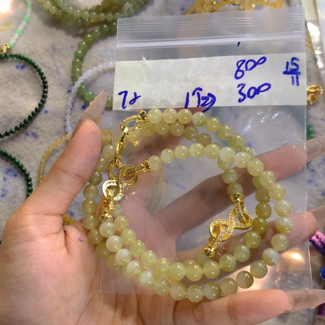 定制翡翠未镶嵌天然缅甸翡翠多样性