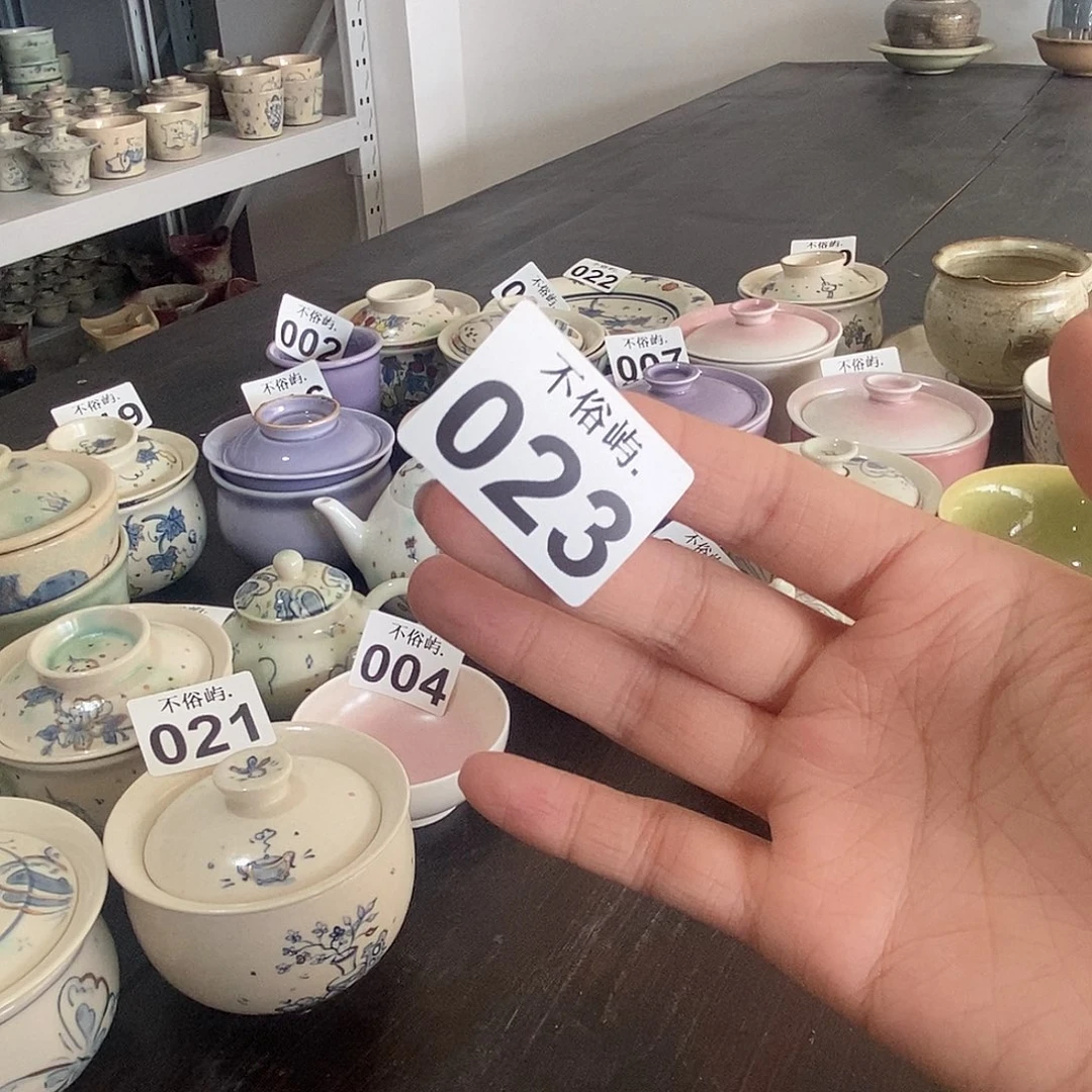 胡***蕾景德镇不俗屿瓷器存