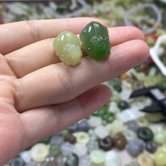 手链未镶嵌和田玉?****