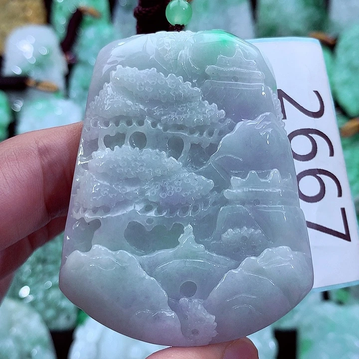 吊坠(不含链)未镶嵌翡翠
