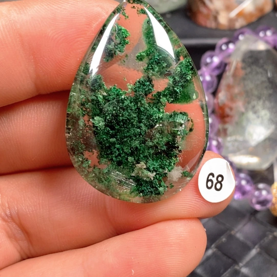 未镶嵌颈饰水晶水晶