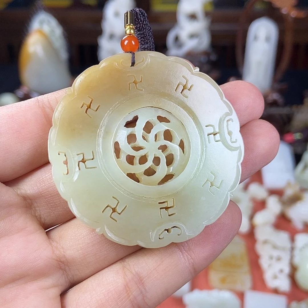 和田玉未镶嵌挂件