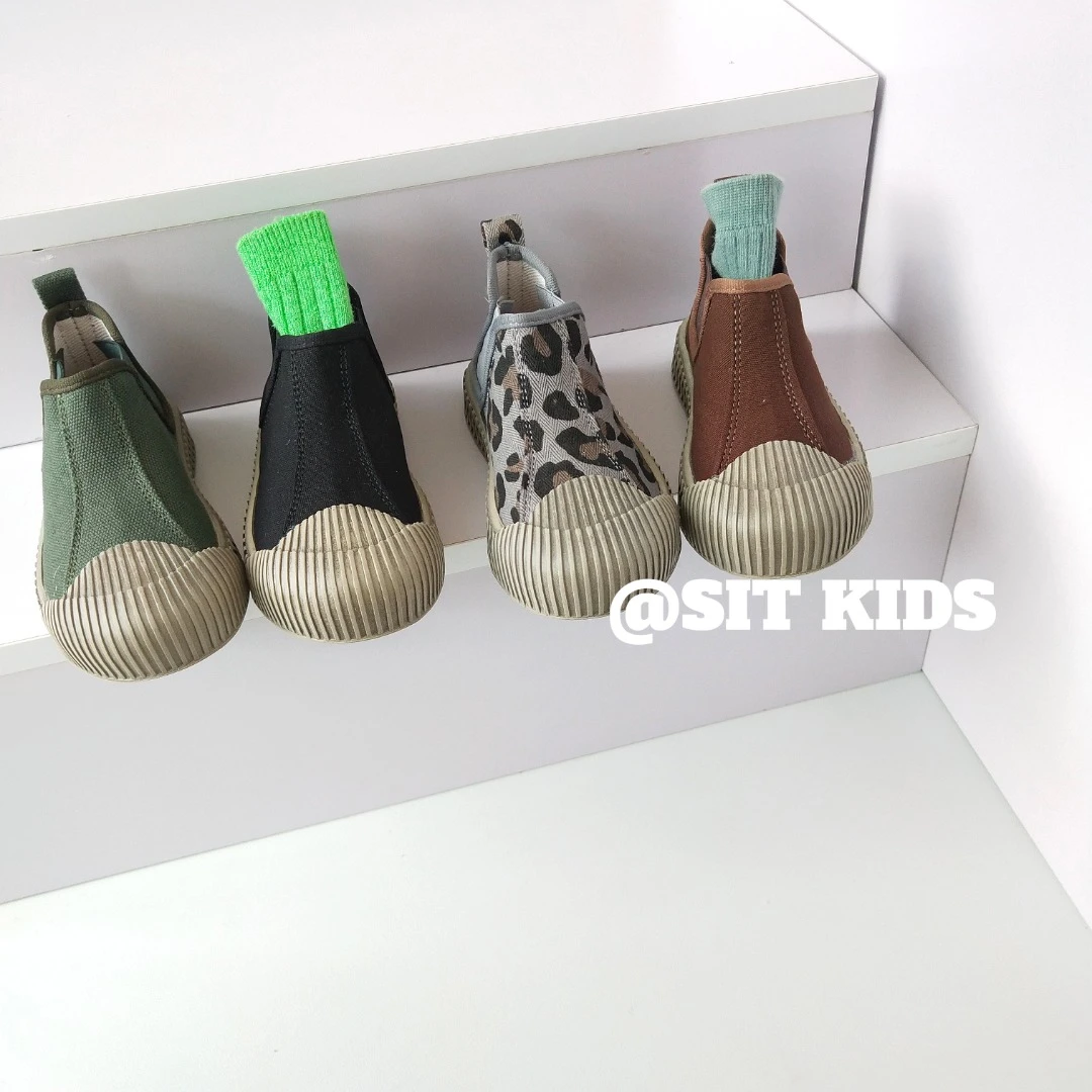 43断码福利款儿童时尚春秋高帮帆布鞋（默认微瑕）