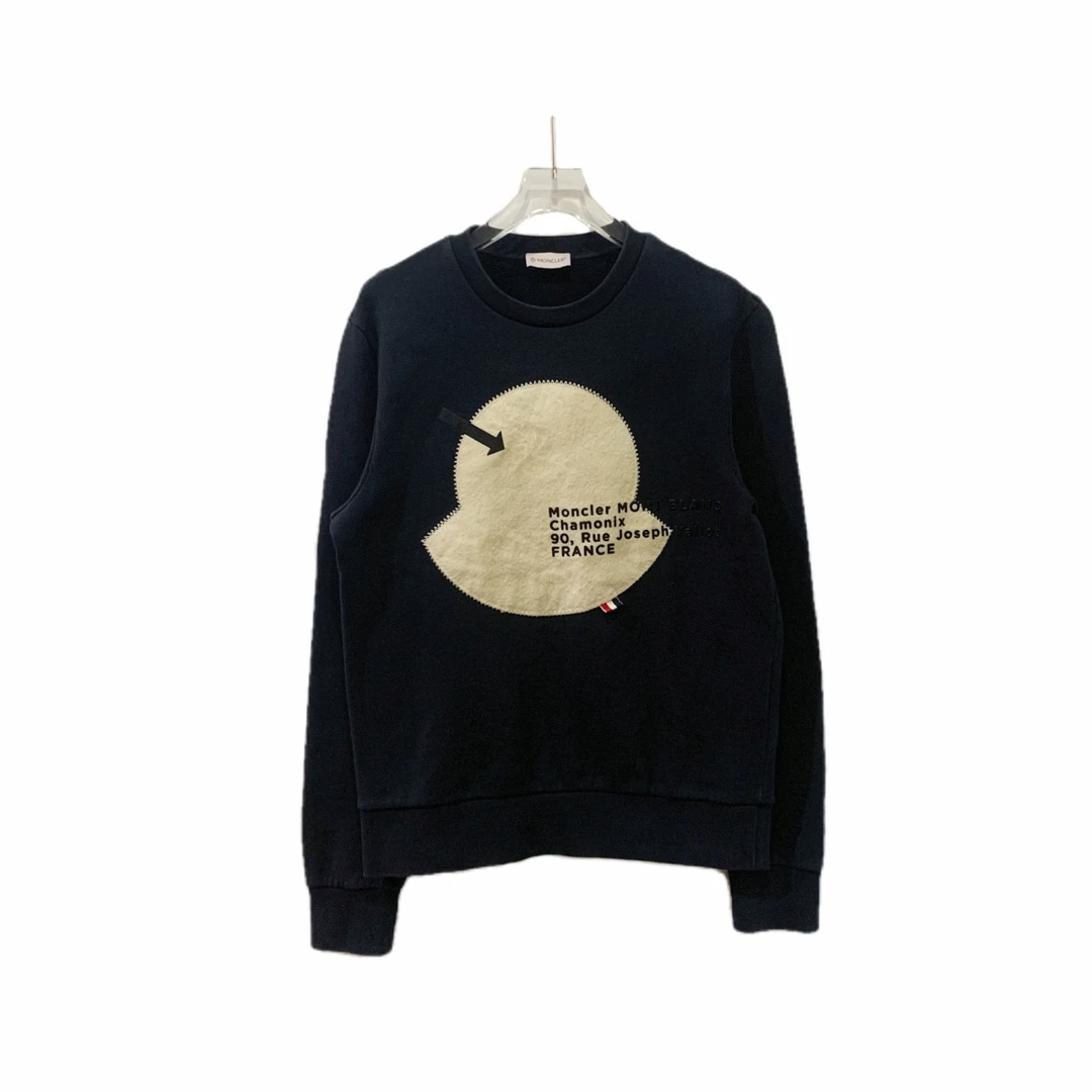 99新 MONCLER 000897 moncler 蒙口 黑色棉质加绒卫衣  s码