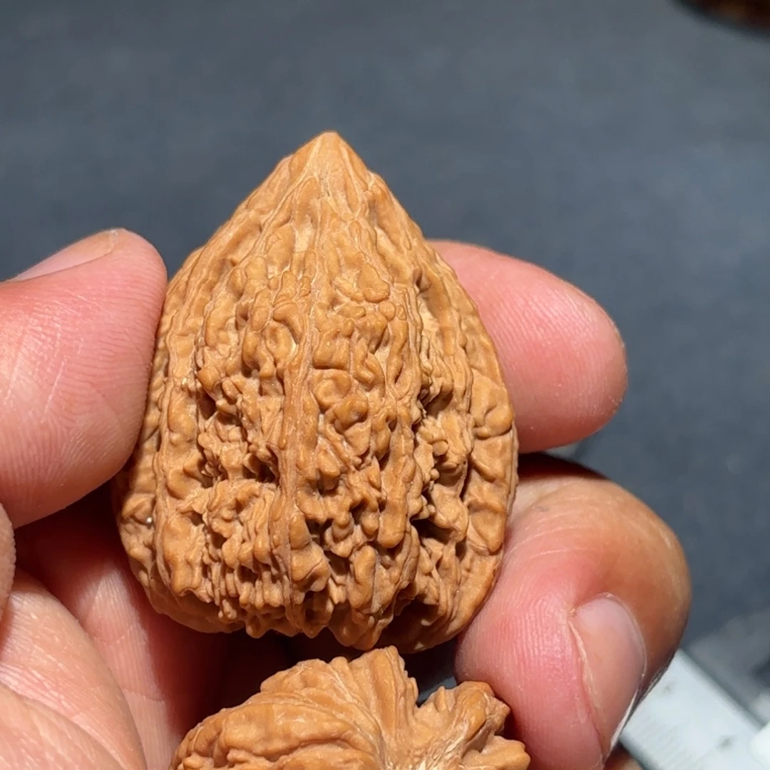 吊坠桃核塔尖核桃