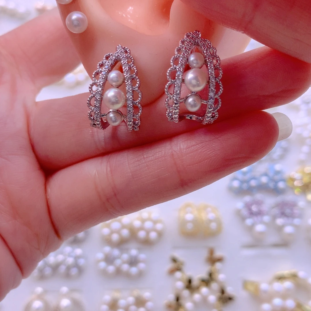 淡水珍珠合金耳饰