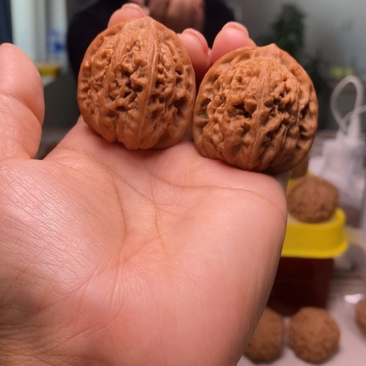 核桃40尺寸的凤凰台