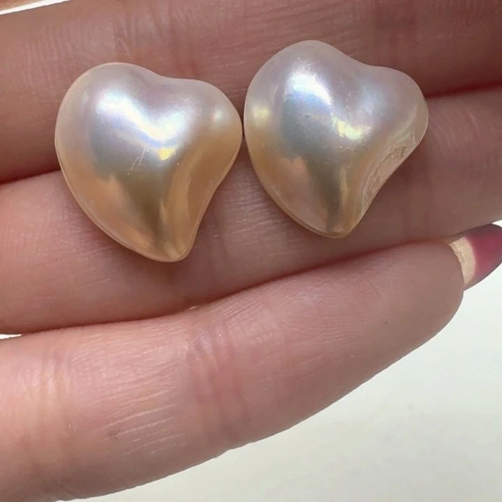 拼合珍珠（马贝珠）耳饰18K金镶嵌