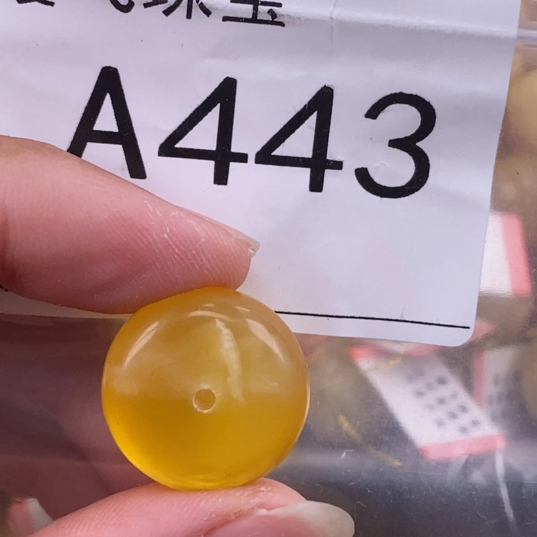 琥珀未镶嵌珠宝奇石19