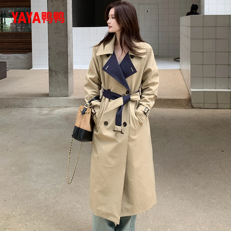 鸭鸭女款秋冬季过膝长款羽绒服显瘦简约百搭保暖风衣外套XB2520