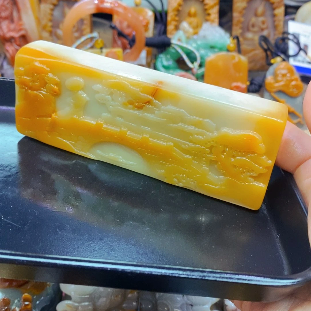 未镶嵌石英质玉（黄龙玉）吊坠(不含链)