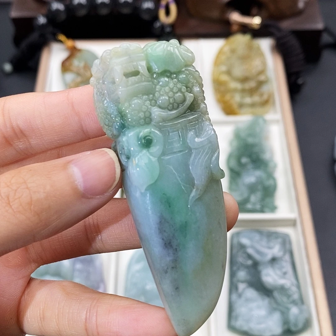 颈饰未镶嵌翡翠缅甸翡翠a货