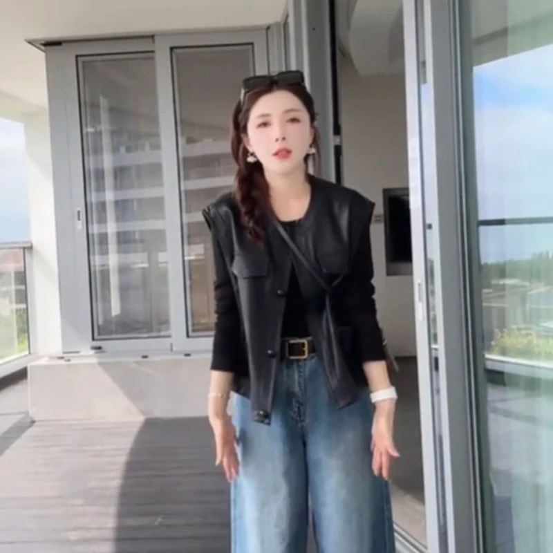 欧货气质单排扣皮马甲女2025春季新款时尚百搭酷飒风超好看外套潮