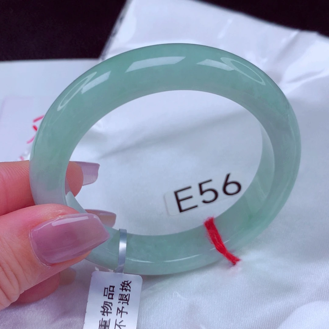 翡翠未镶嵌手镯手镯