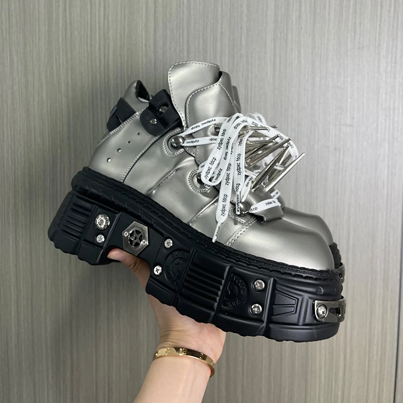赛博哥特重金属暗黑摇滚机车鞋做旧尖刺增高厚底靴-Z
