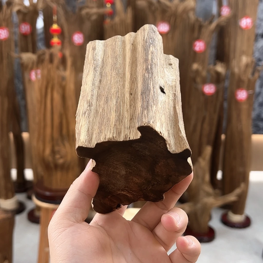 L***E沉香碎屑沉香天然沉香