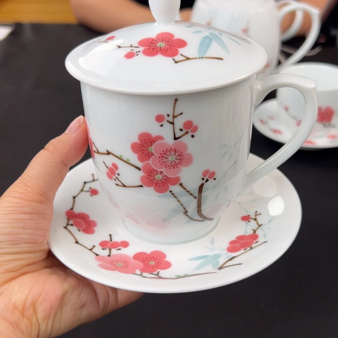 玉泥翠竹红梅二号杯 微瑕