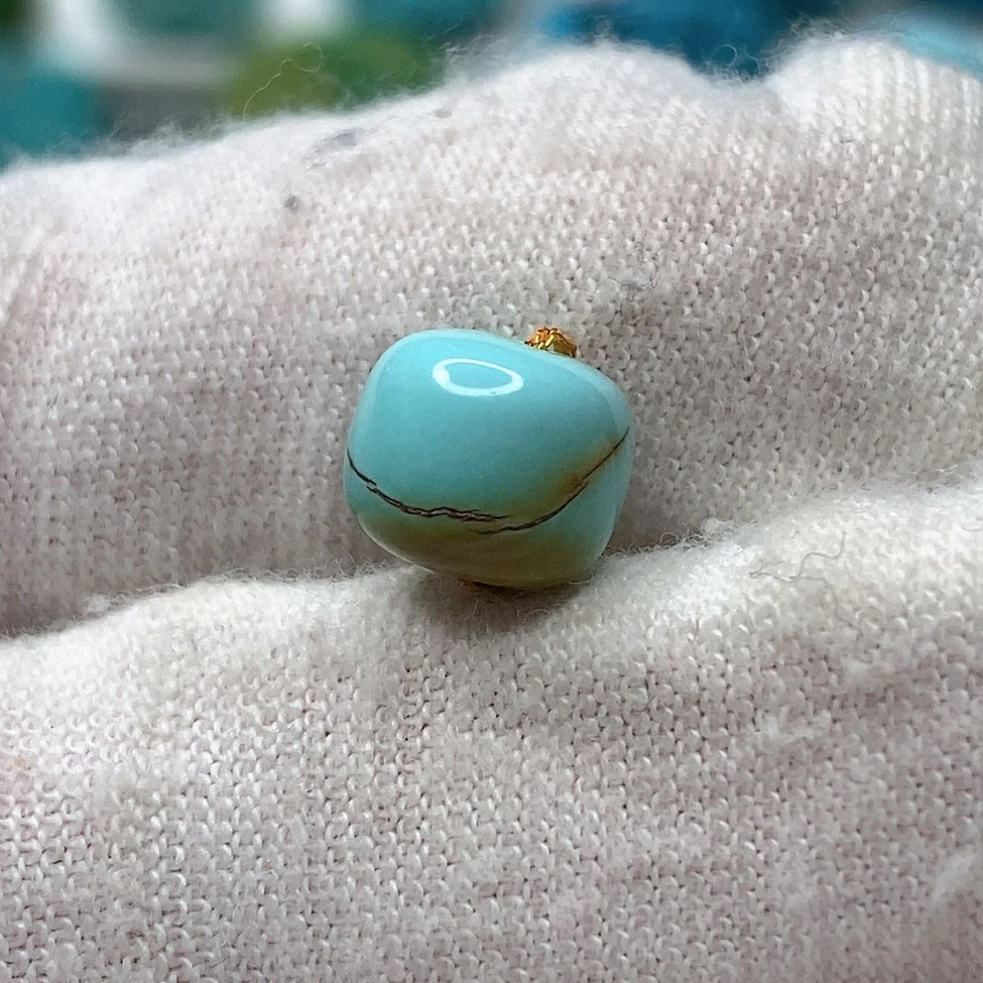 绿松石未镶嵌天然原矿 地大质检