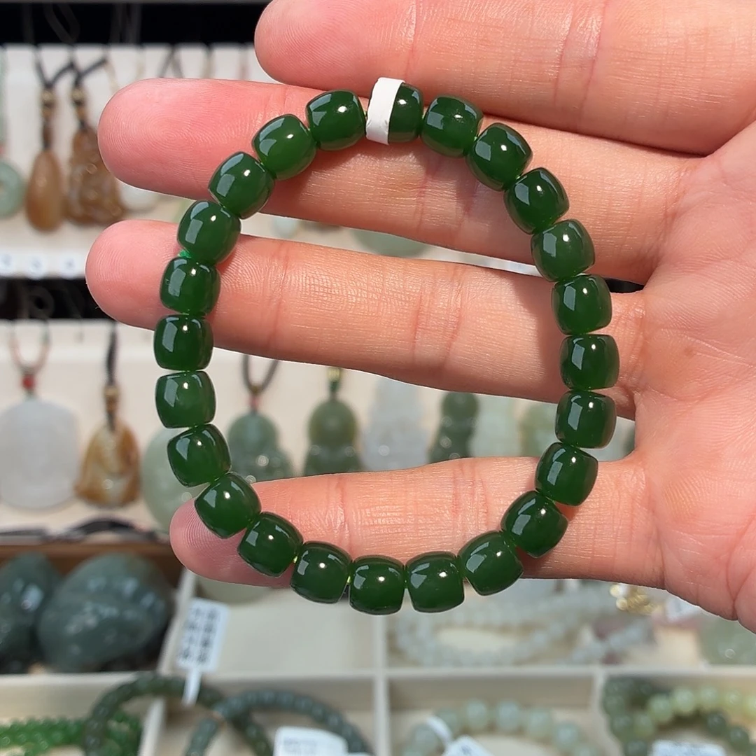颈饰未镶嵌和田玉天然和田玉俄罗斯碧玉菠菜绿卡8左右直切手串