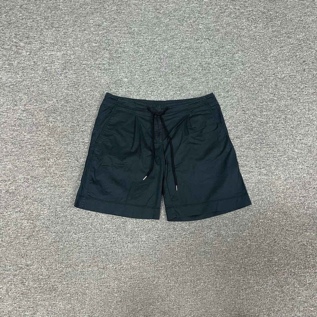 95新 MONCLER Moncler蒙口 黑色工装短裤 44码 95新