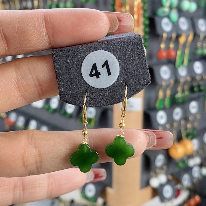 和田玉耳饰18K金镶嵌