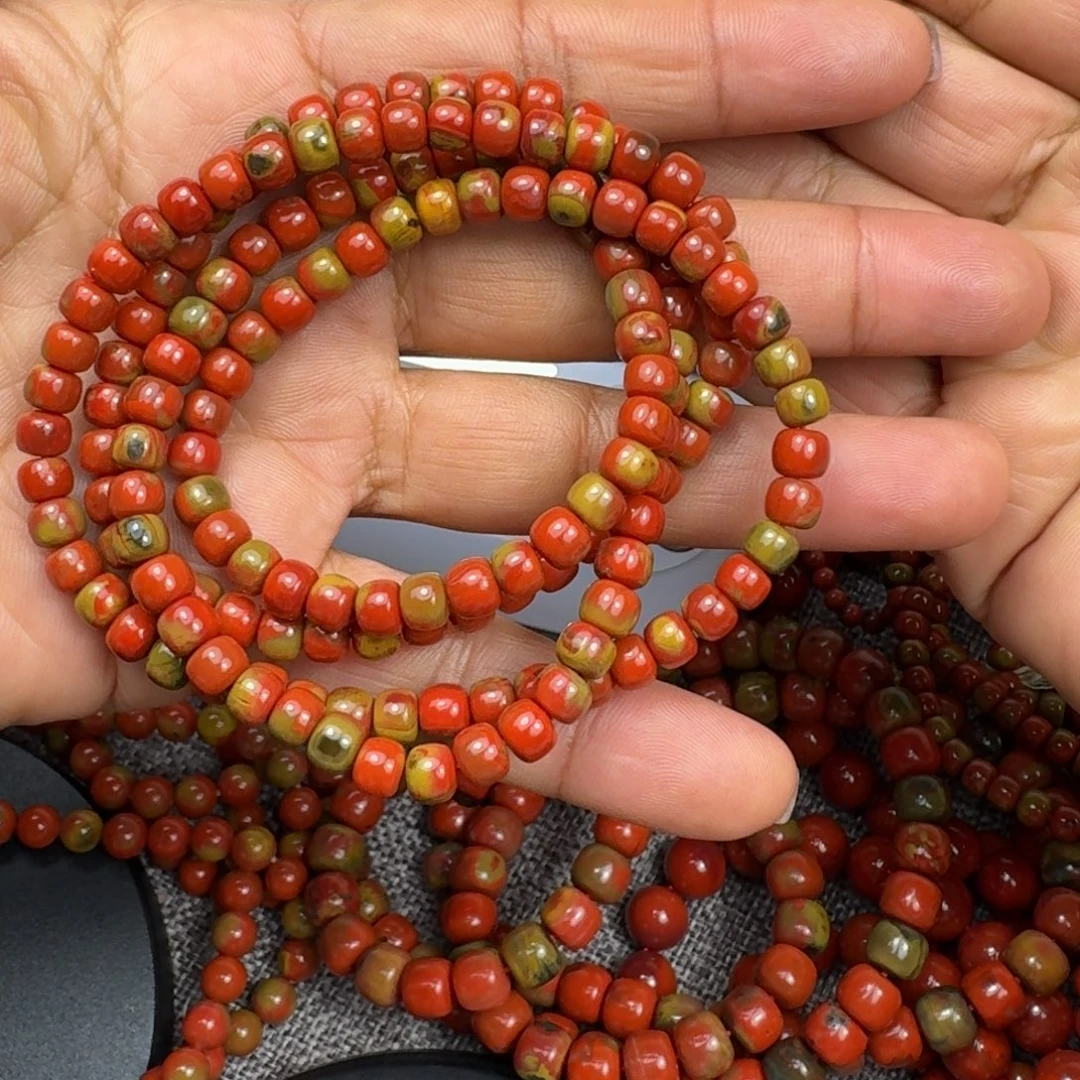 雨***南红玛瑙未镶嵌手链