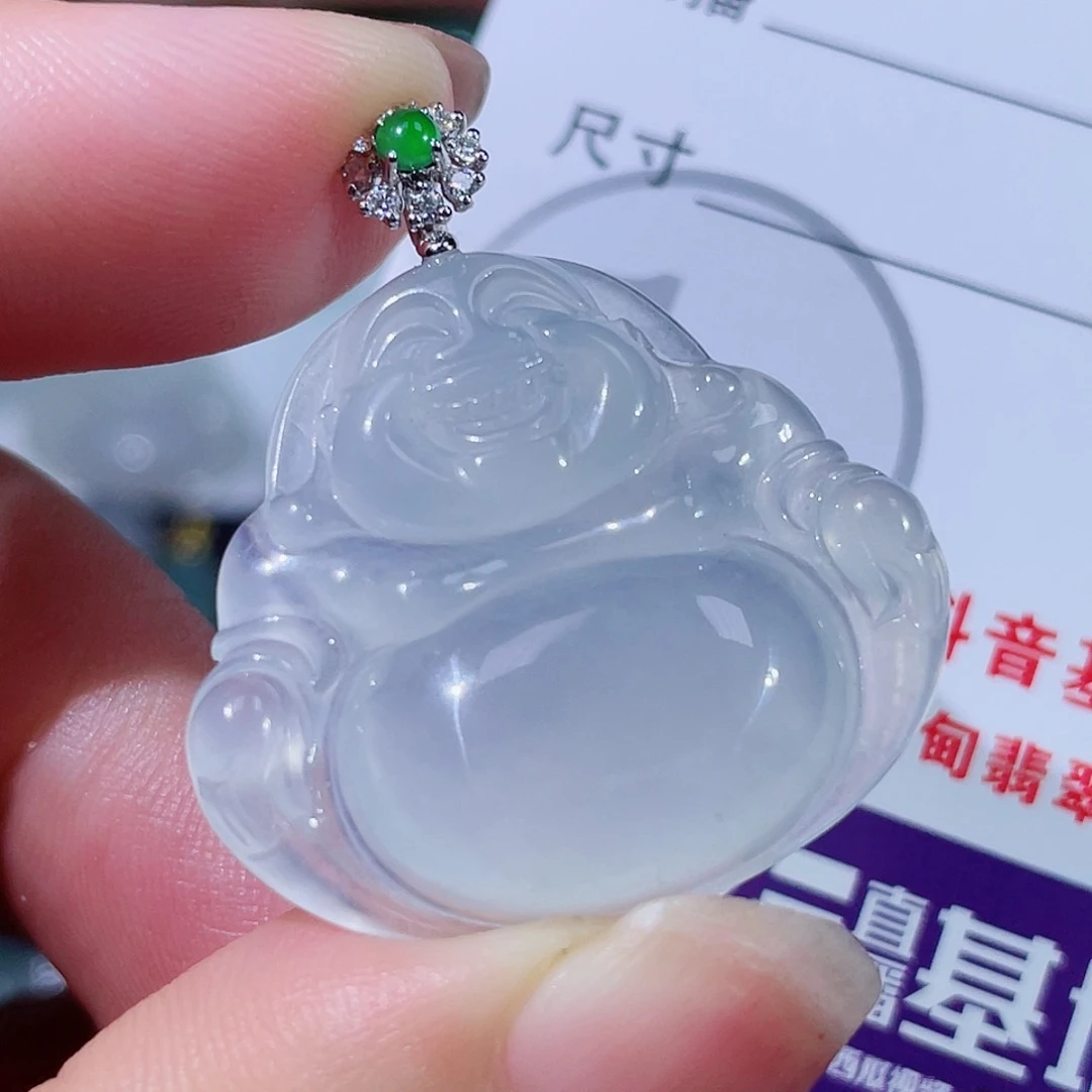 翡翠18K金镶嵌颈饰佛公