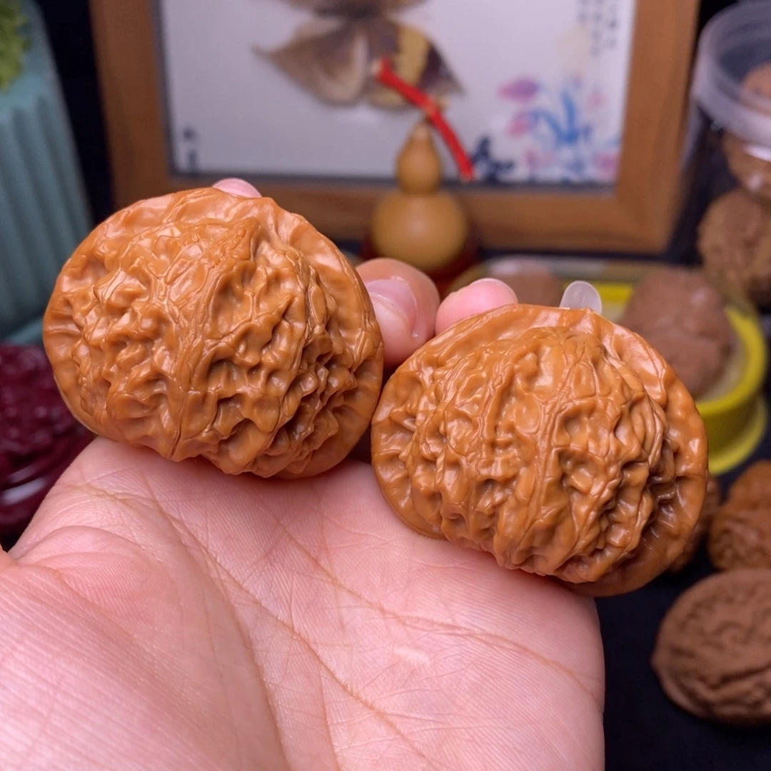 文玩核桃把件财****?45宫灯