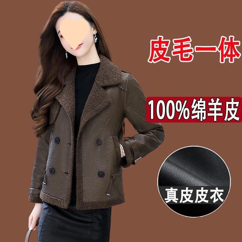 皮衣外套女新款冬绵短款一体皮夹克
