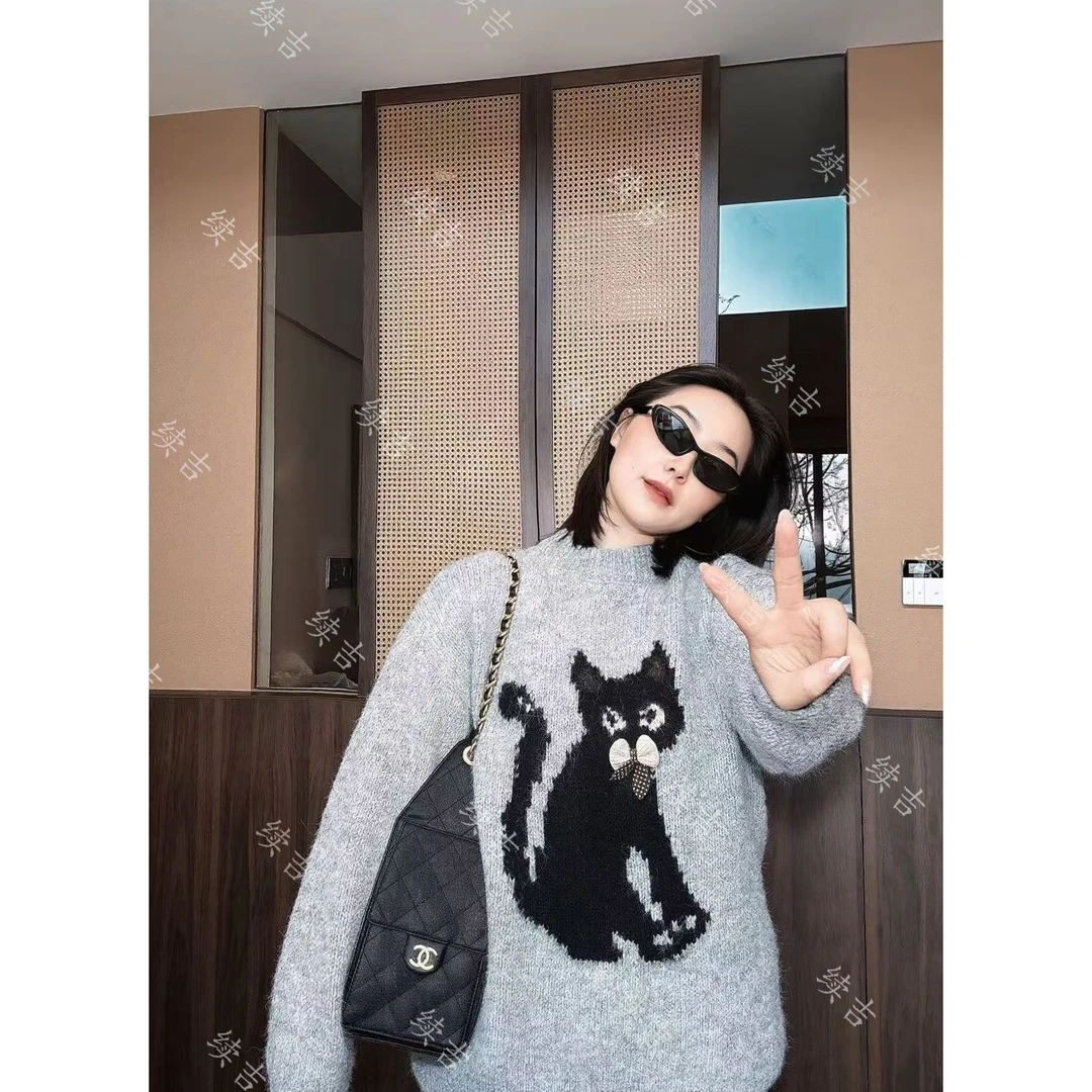 冬-续吉麻衣25-2965圆领卡通长袖套头加厚针织毛衣