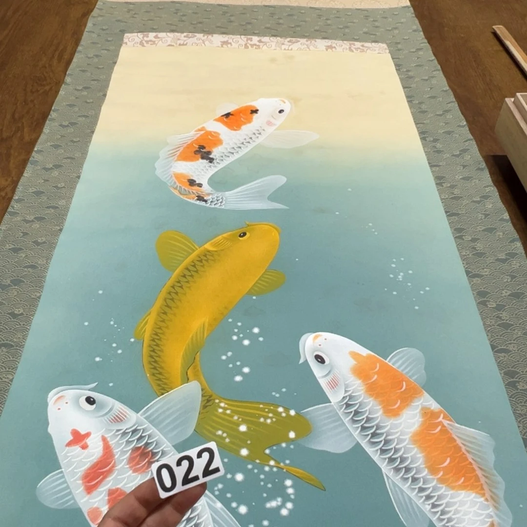 秋****)哈哈哈哈哈这022