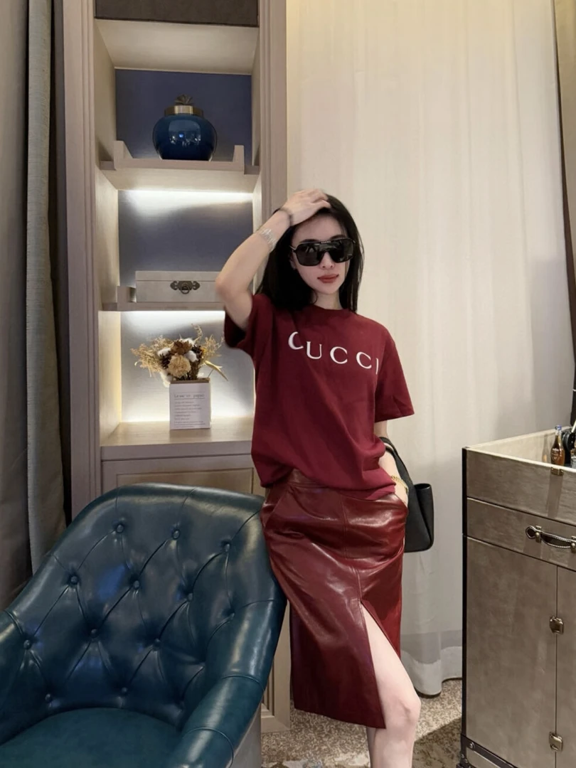 F353 [杋爷潮品] 2025早秋红色皮裙