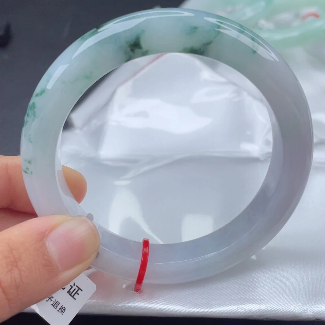 翡翠手镯未镶嵌57.8圈