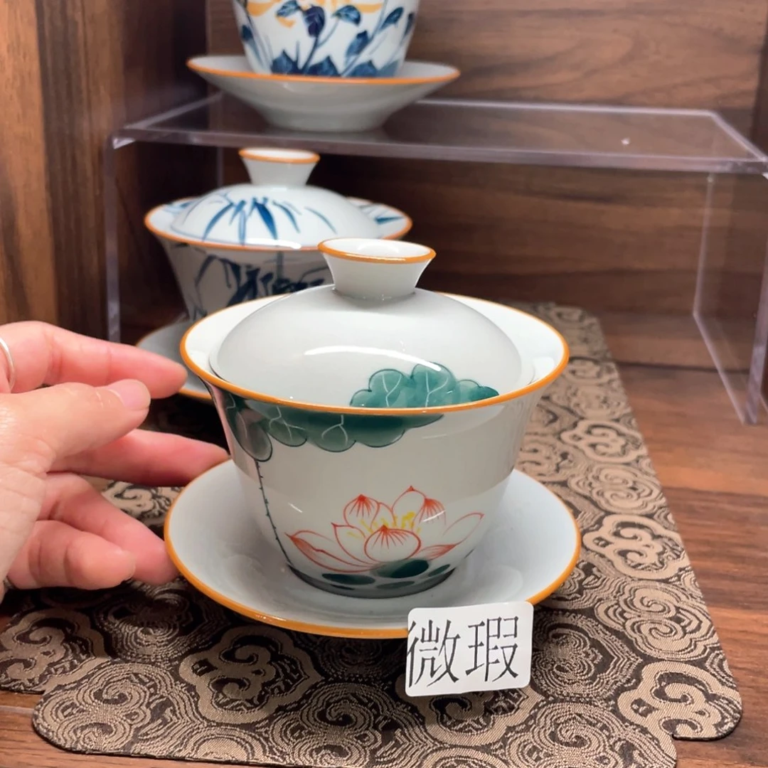 釉下手绘茶具微瑕