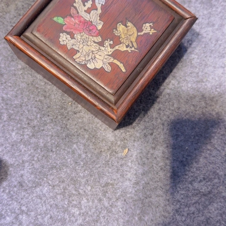 贡木抽拉盒的的的的的