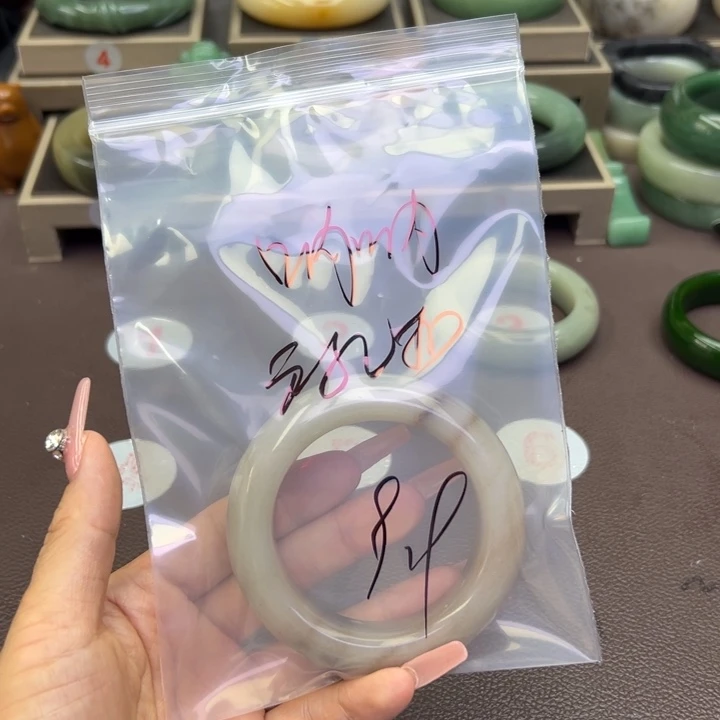 未镶嵌手镯石英岩玉呐***m