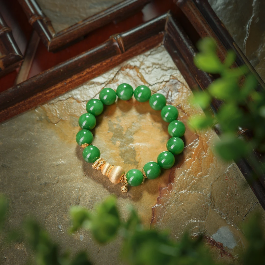 春韵·传世级和田玉老俄料18K金手串AS0916约12mm