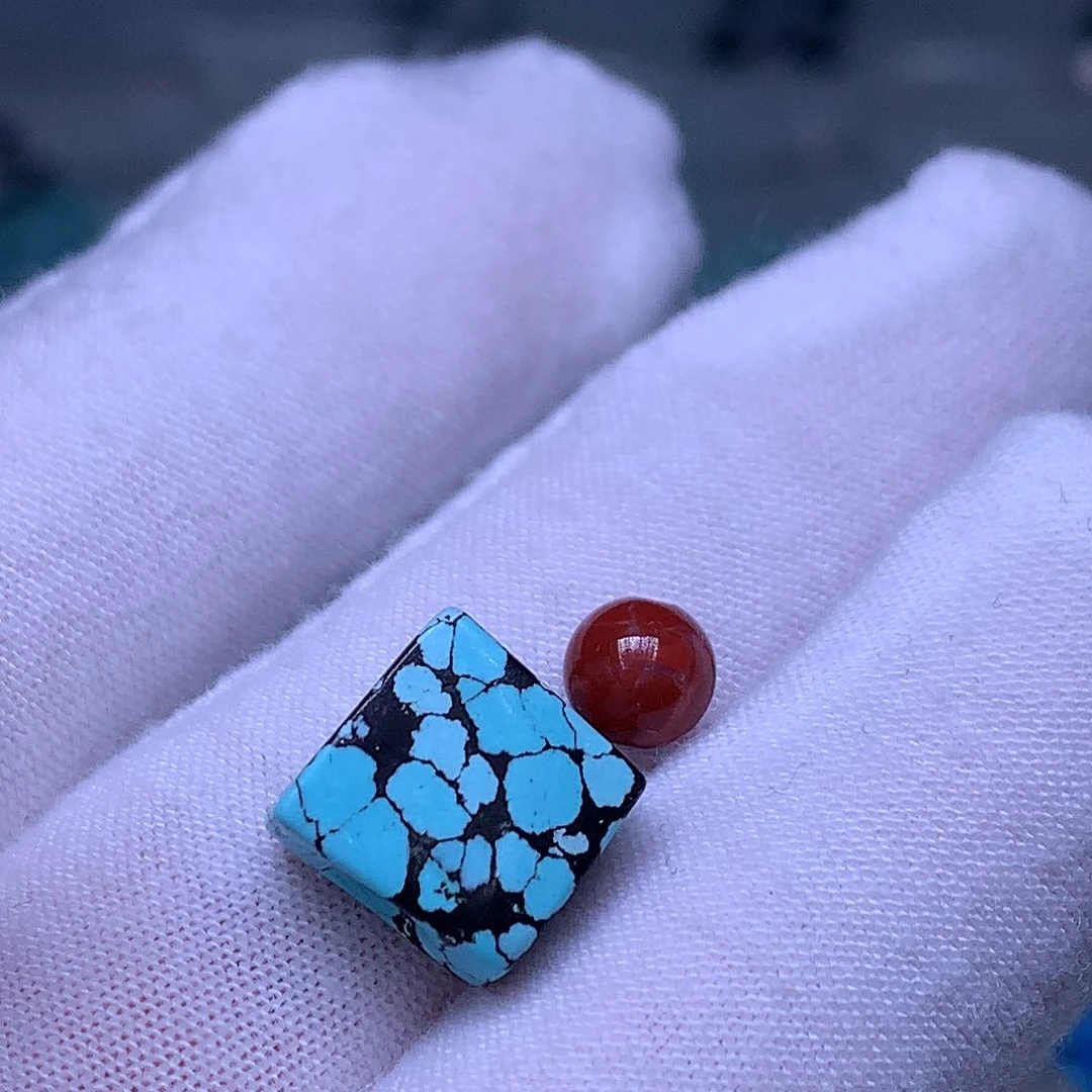 南红玛瑙未镶嵌珠宝奇石