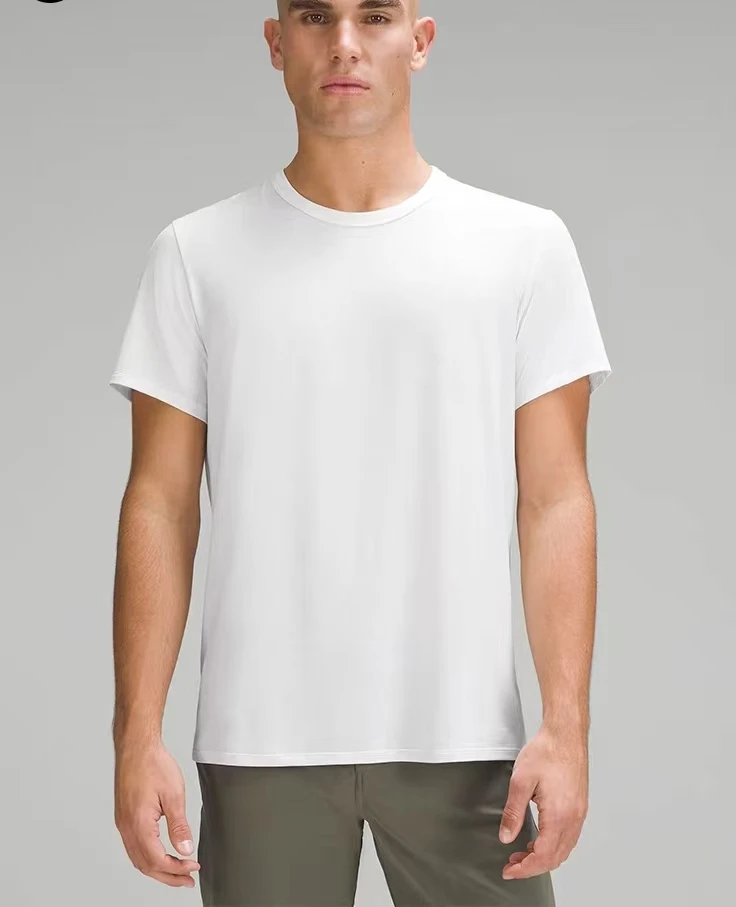 FDOA  男士 福利 小刺绣 H  黑白 两色 圆领T