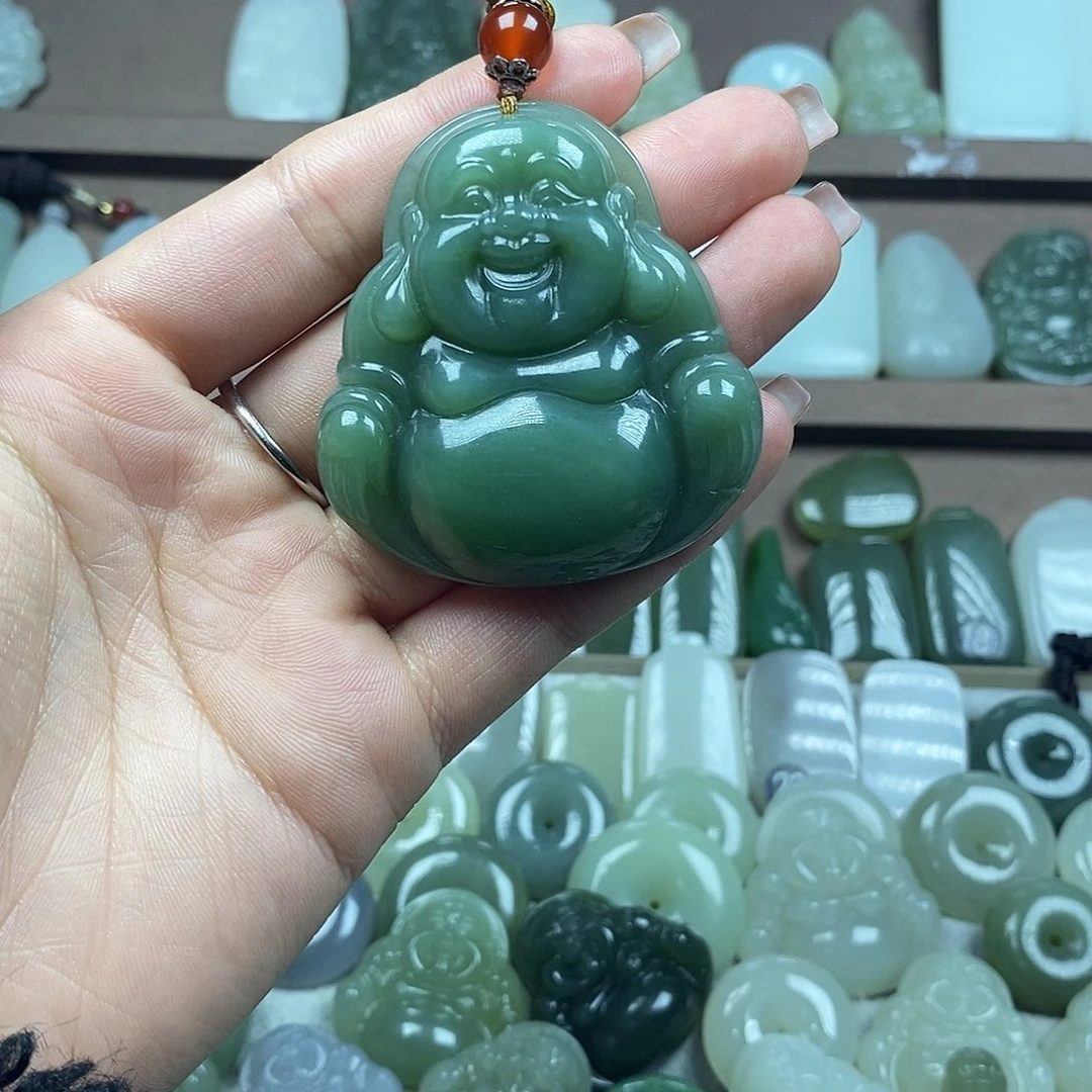 和田玉未镶嵌颈饰佛公53mm