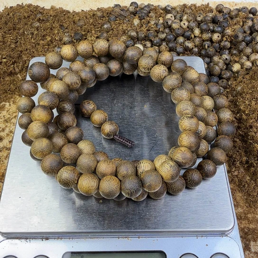 宝***司沉香手串沉香奇楠手串0.8圆珠多圈28克➕