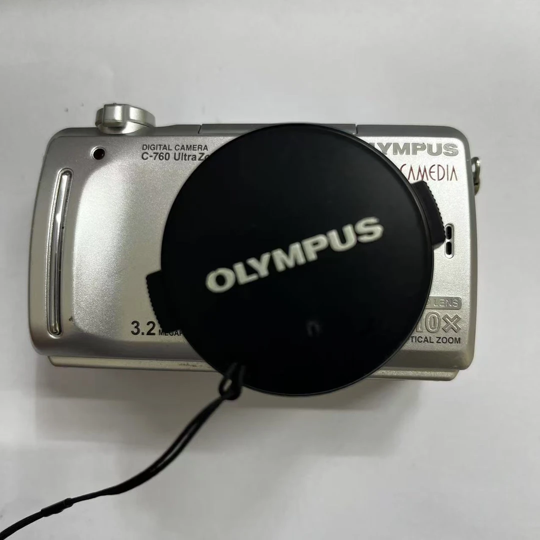 9新 Olympus/奥林巴斯 奥林巴斯C-760 无卡无电池 外表微瑕