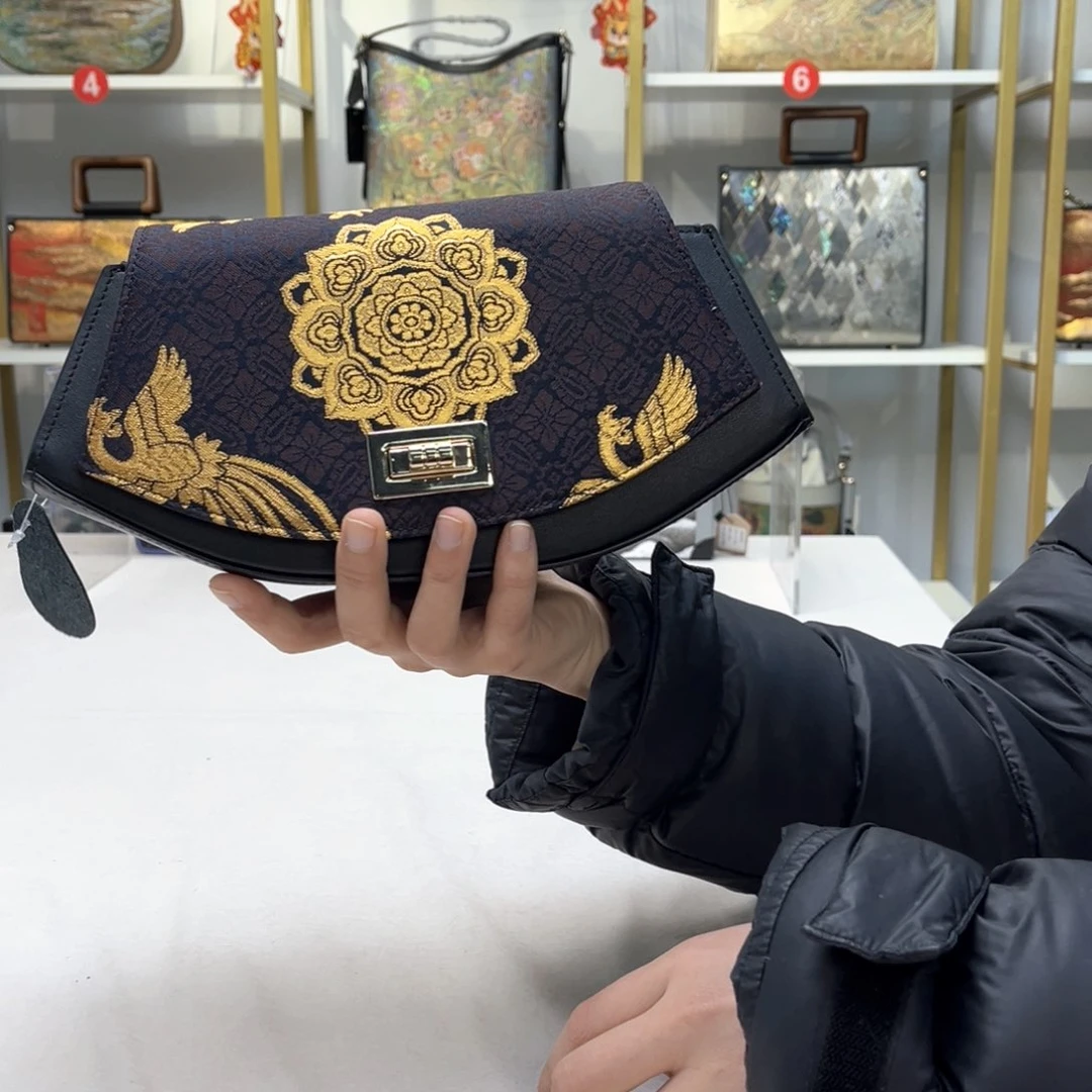 织绣直播间浮力大漏