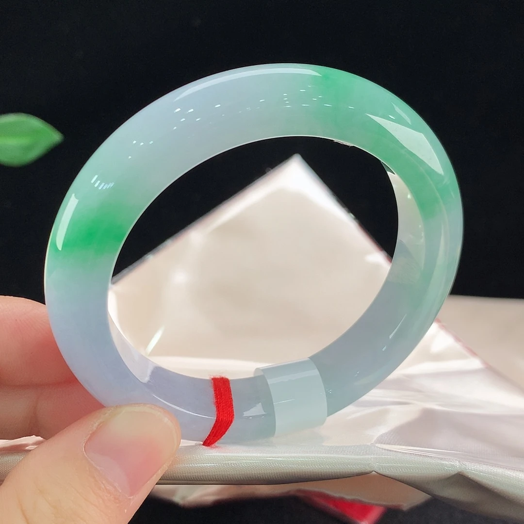 翡翠未镶嵌手镯0478