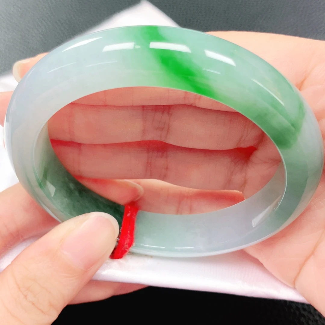 翡翠未镶嵌手镯58圈