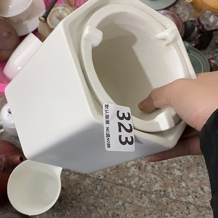 陶瓷艺术品及陶瓷制品